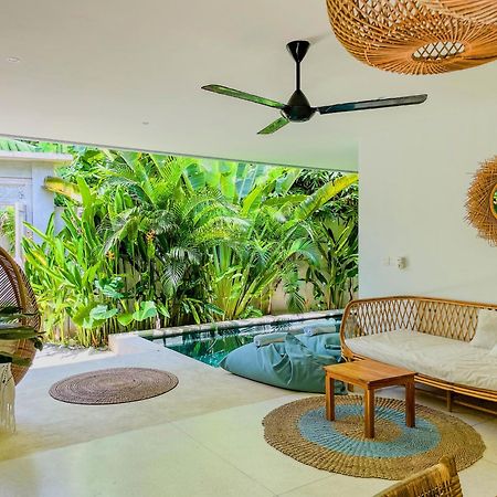 Marlaca Villas Lombok Kuta  ภายนอก รูปภาพ