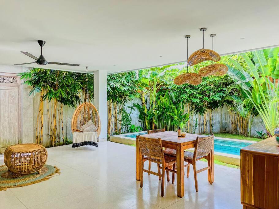 Marlaca Villas Lombok Kuta  ภายนอก รูปภาพ